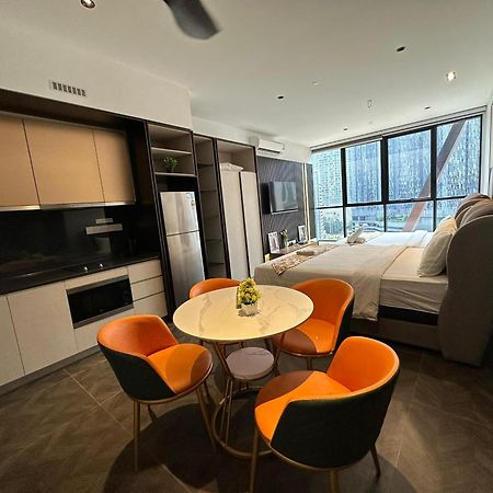 Scarletz Suites Kuala Lumpur By City Center Екстериор снимка