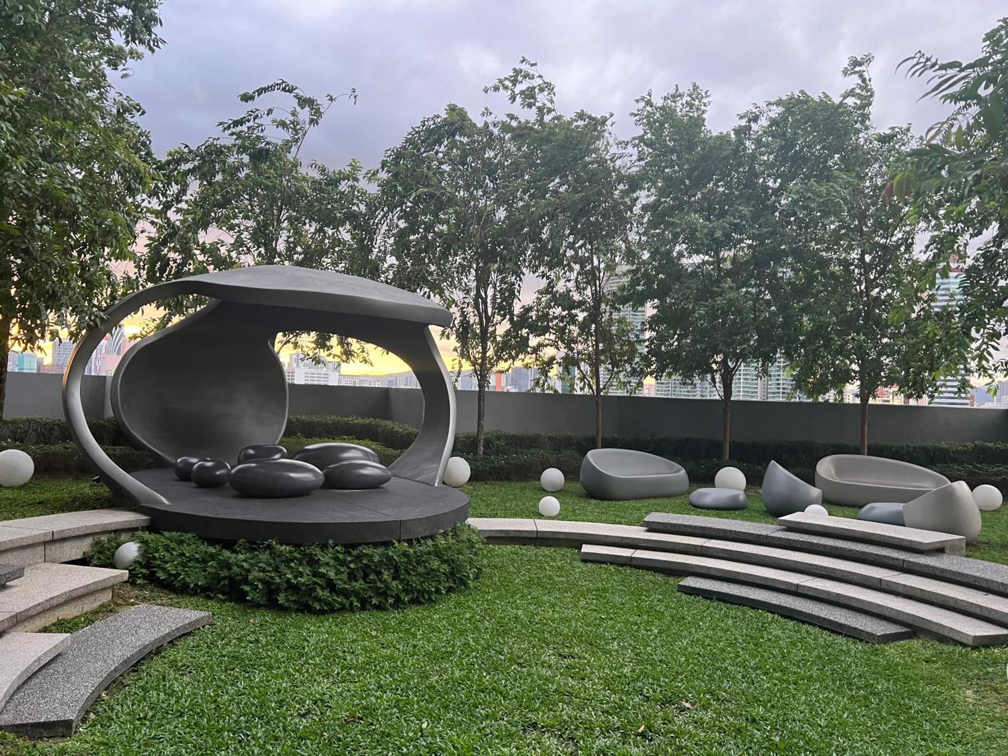 Scarletz Suites Kuala Lumpur By City Center Екстериор снимка