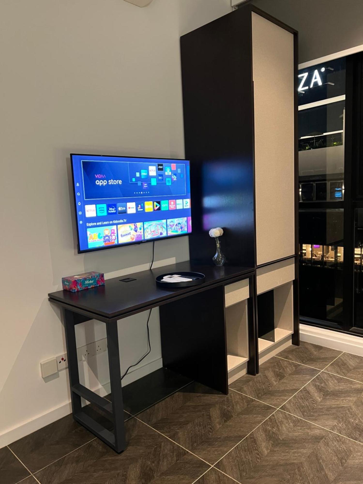 Scarletz Suites Kuala Lumpur By City Center Екстериор снимка