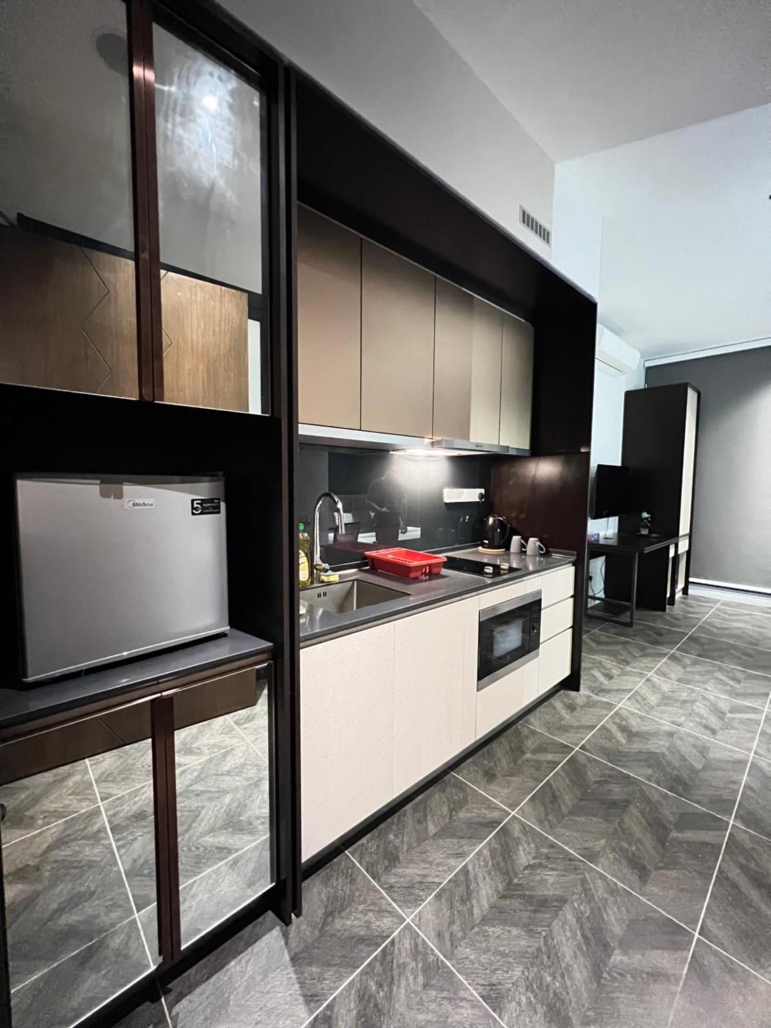 Scarletz Suites Kuala Lumpur By City Center Екстериор снимка