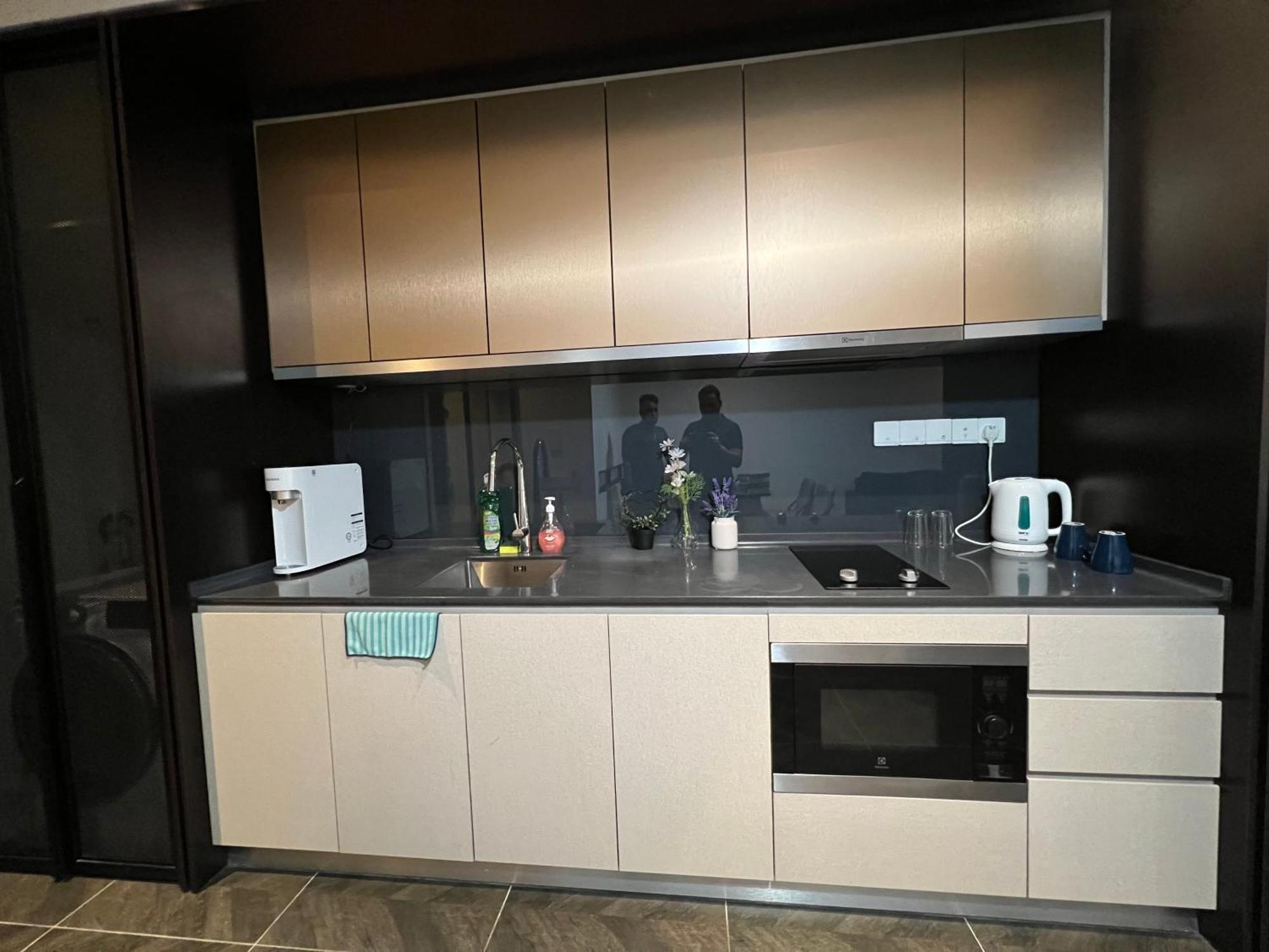 Scarletz Suites Kuala Lumpur By City Center Екстериор снимка