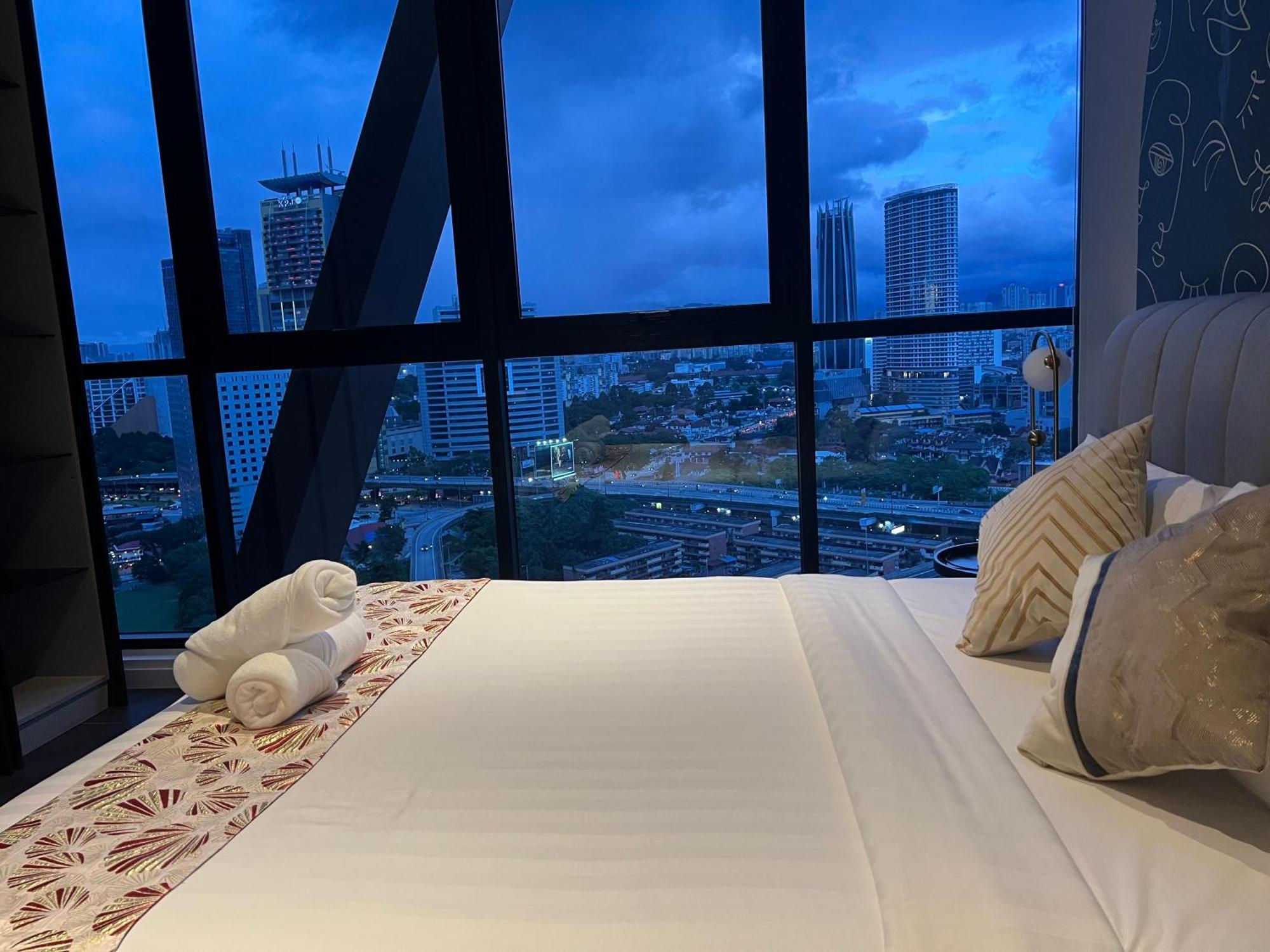 Scarletz Suites Kuala Lumpur By City Center Екстериор снимка