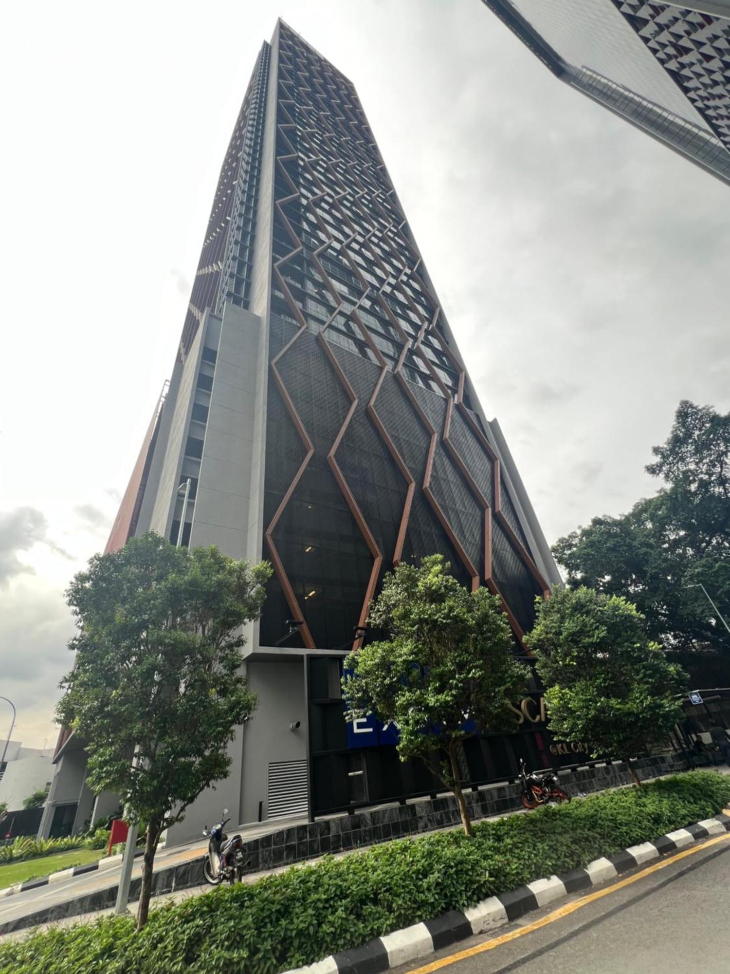 Scarletz Suites Kuala Lumpur By City Center Екстериор снимка